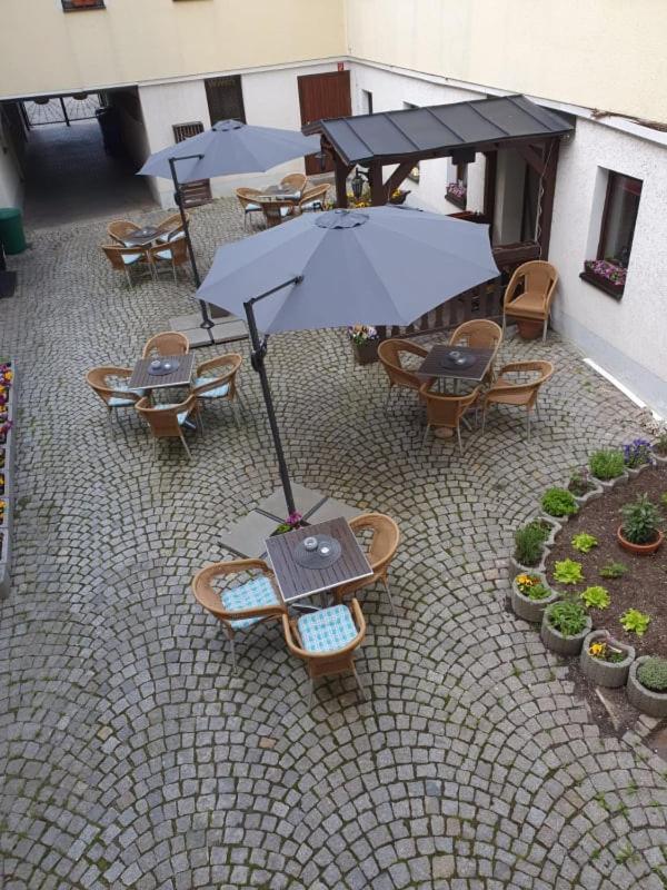 Hotel Goldener Loewe Zeulenroda-Triebes ภายนอก รูปภาพ
