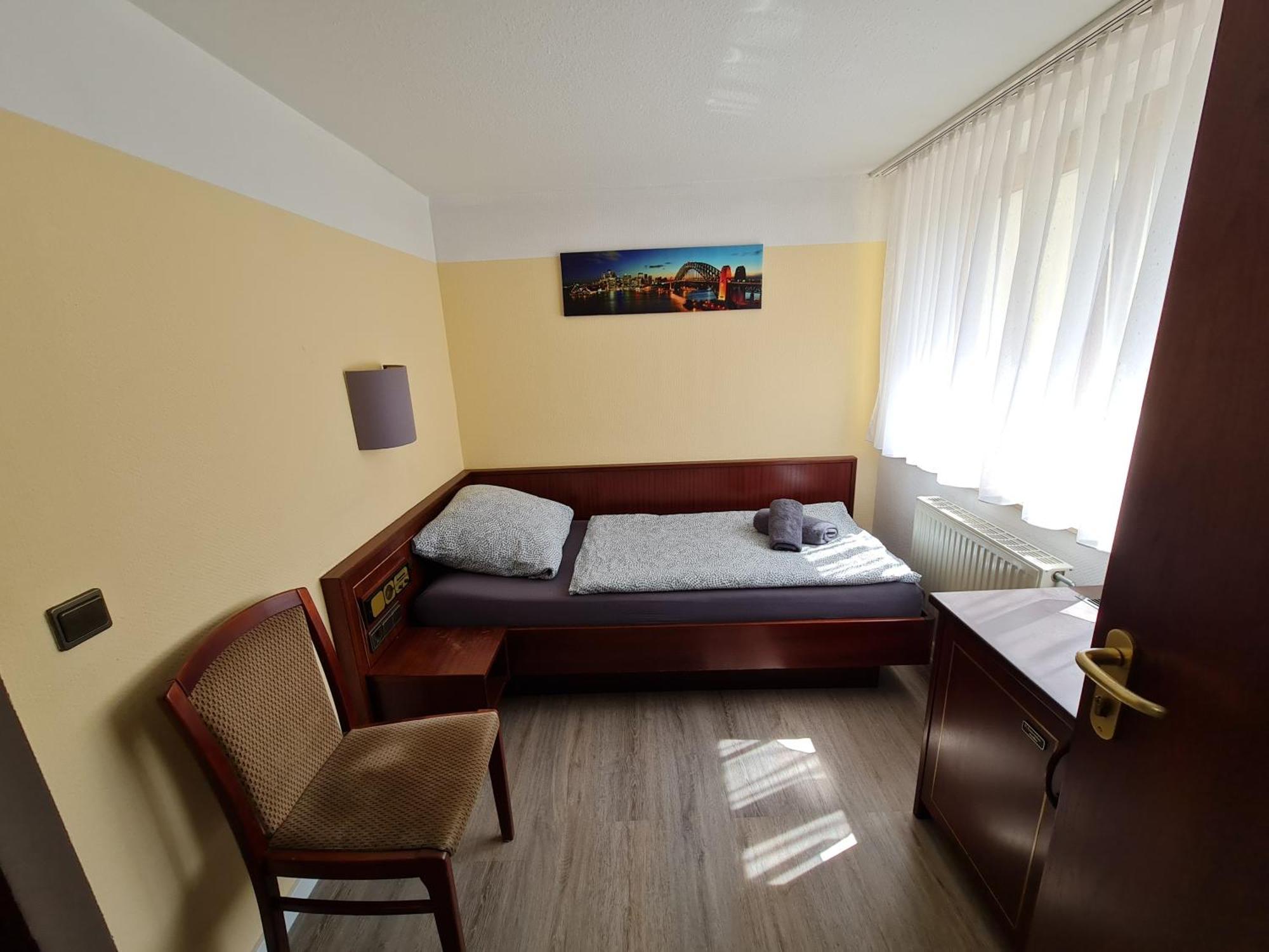 Hotel Goldener Loewe Zeulenroda-Triebes ภายนอก รูปภาพ